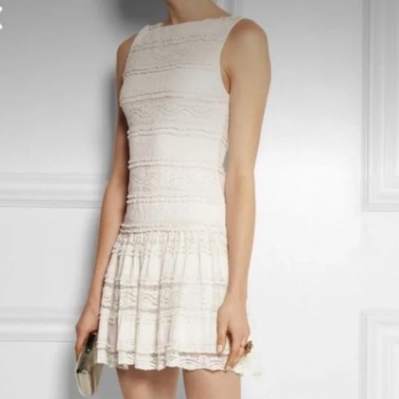 Alice + Olivia Dresses & Skirts - ALICE + OLIVA Lacey Bateau Drop Waist Mini Cocktail Dress